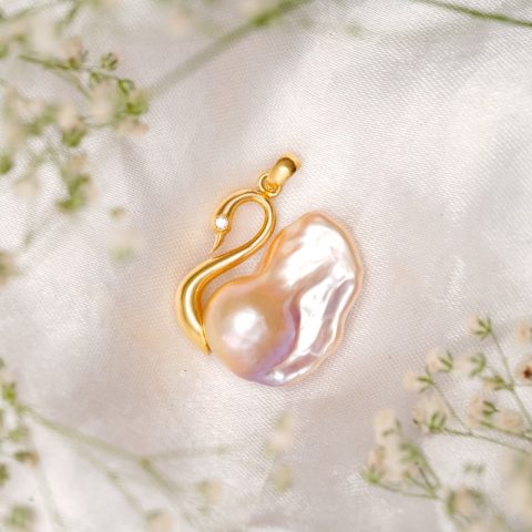 Golden Swan Blush Pearl Pendant
